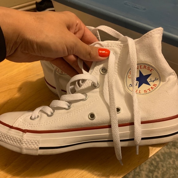 converse 7.5 womens